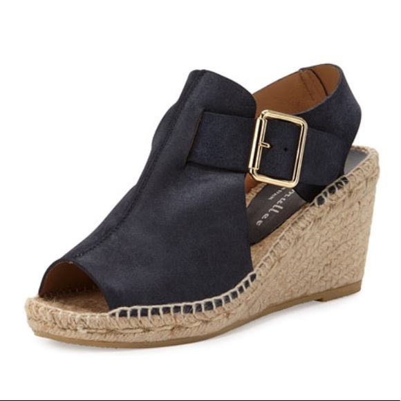 Bettye Muller Shoes - 💝 Bettye Muller Suede Espadrille Wedges

CCCD